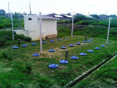 Instalación de tratamiento de agua en una obra de infraestructura